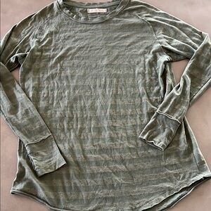 Like new womens top by We the Free in size S